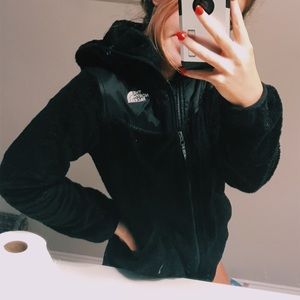 girls north face zip up!!